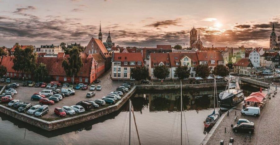 Stralsund Private Guided Walking Tour - Stralsund’s Baltic-Coast Gothic Feel, Explained Without the Lecture