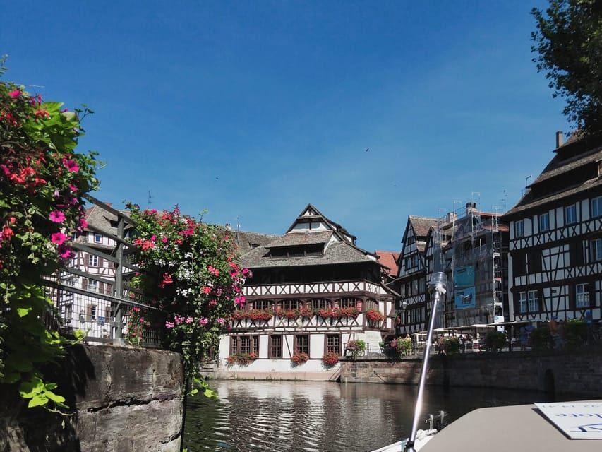 Strasbourg: Private City Sightseeing Boat Tour - Tips for a smoother cruise (rain, photos, and what to bring)
