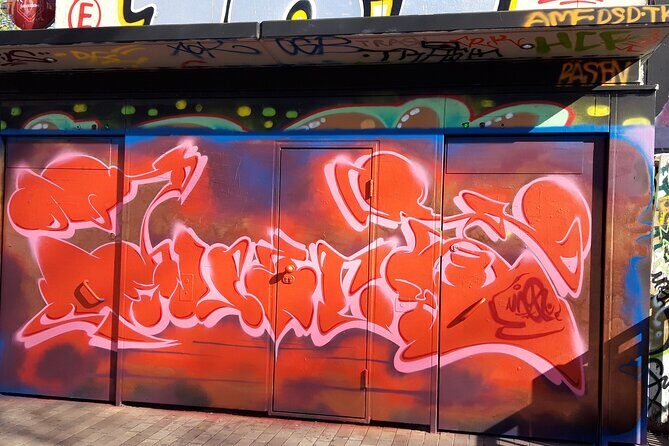 Street Art Tour Dresden Neustadt - How the Guide Turns Street Art Into Something You Can Read