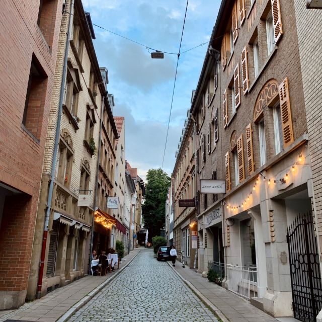 Stuttgart: Bean District Walking Tour with Swabian Food - The Shops, Bars, and Small Finds You’ll Walk Past