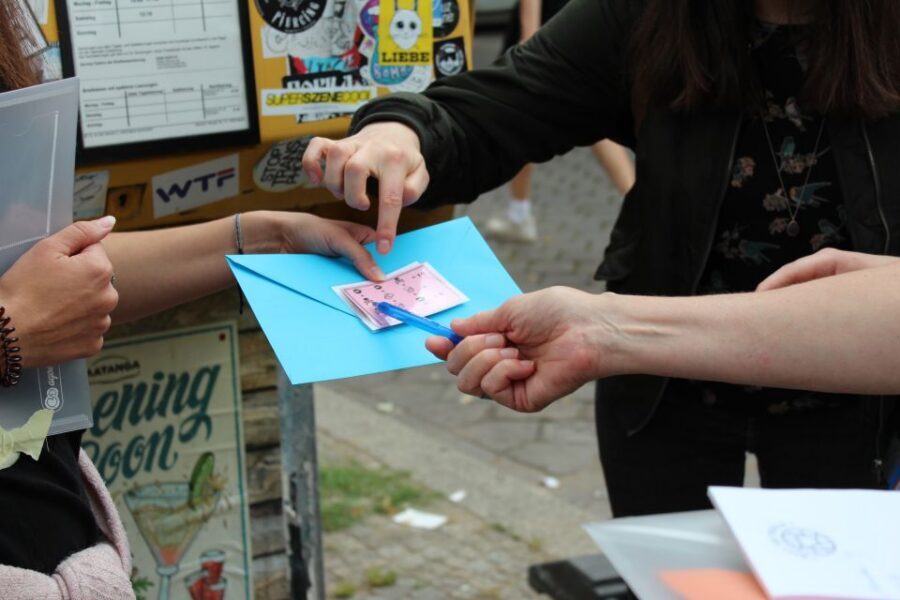 Stuttgart: Karlshöhe Crime Mystery Tour - Who this Stuttgart mystery is perfect for