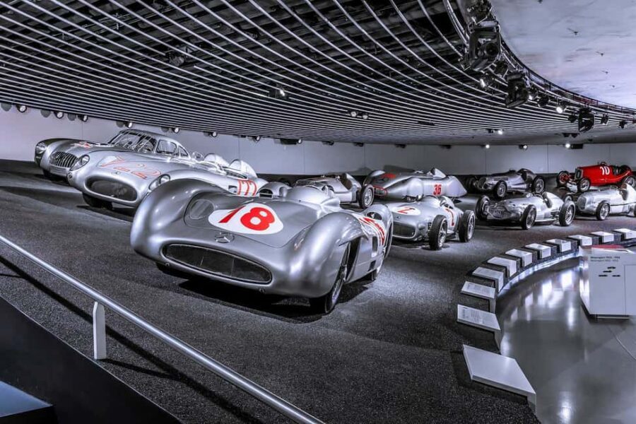 Stuttgart: Mercedes-Benz Museum Guided Tour - 1886 to Now: How the Tour Frames the Car’s Story