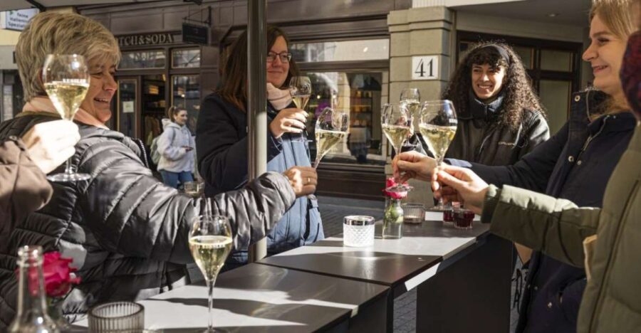 Stuttgart: Swabian Cuisine Guided Walking Tour with Tastings - How the Tasting Plan Works in 105 Minutes
