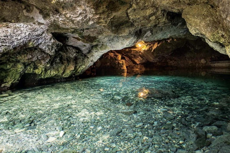 Swabian Jura: Entering the Wimsen Cave by boat - The pre-entry video: geology and history in plain, guided form