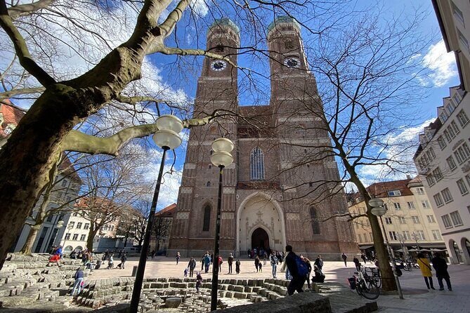 Ten Munich Old town Sights in a Private Express Walking Tour - New Town Hall: Glockenspiel Tunes and a Courtyard Full of Symbolism