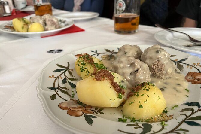 The Berlin Culinary Experience: A Regional & Cultural Food Tour - Beer and wine included, plus coffee or tea: value you can actually feel