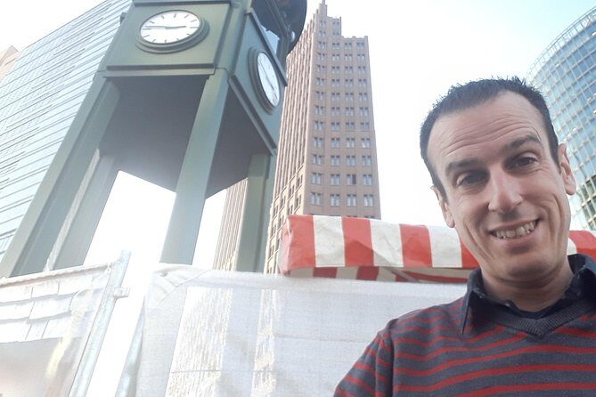 The Cold War and The Wall - Private Tour with Jacob - Stop-by-stop: Siegessaule to Alexanderplatz without losing the plot