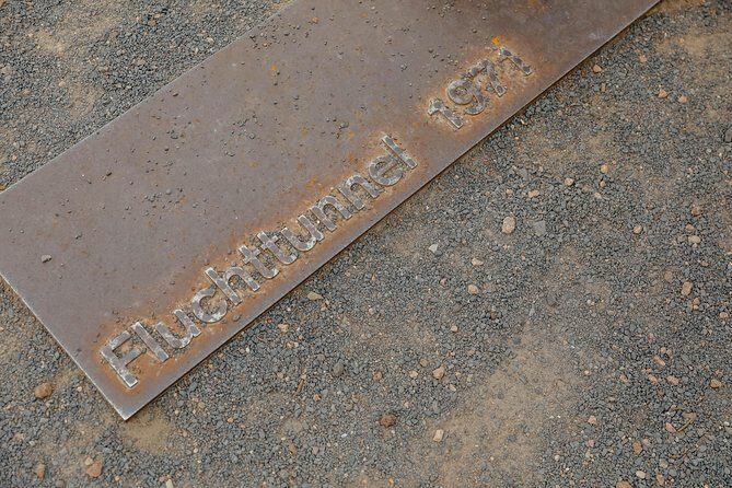 The History of Berlin: WWII PRIVATE Walking Tour With Locals - What to Watch for: When a Private Route Changes Your Must-Sees