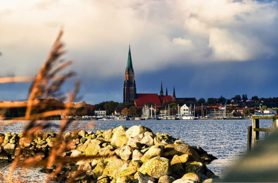 The shadows of history - "Schleswig's dark secrets - Witch hunts and the Schlei: fear that spread through communities