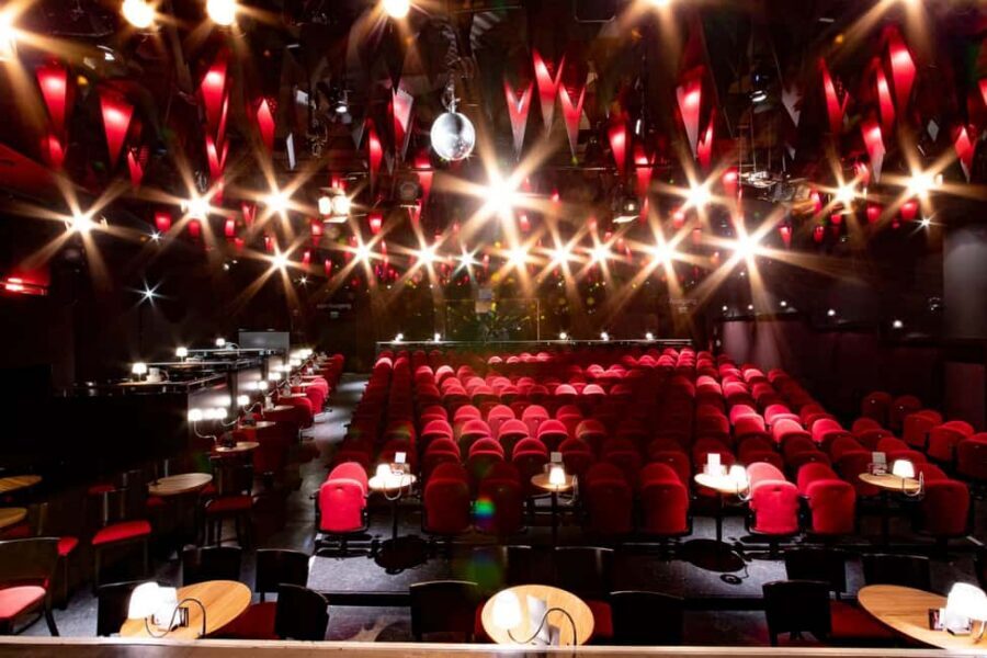 The Stachelschweine anniversary program: Ich hab' noch einen Tesla in Berlin (I still have a Tesla in Berlin) - Key reasons this cabaret anniversary program hits hard