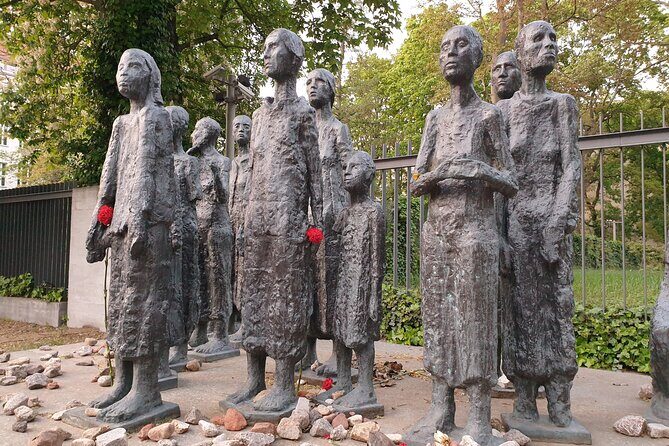Third Reich Berlin Walking Tour with a French-Speaking Guide - Logistics that matter: tickets, transit, weather, and comfort