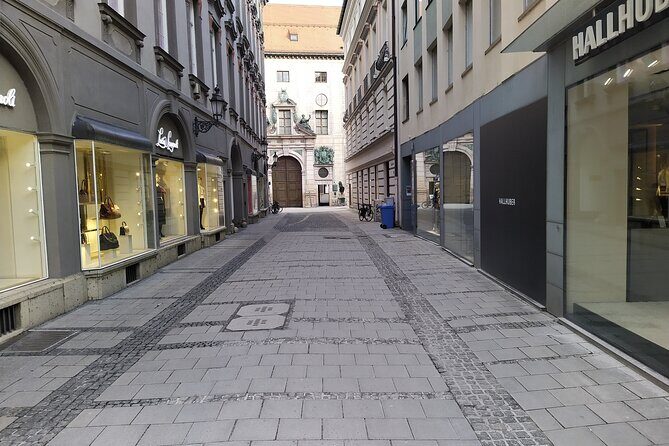 Third Reich - Facts about WWII : Small Group Walking tour - Briennerstraße 7: doctors and the life-or-death decisions