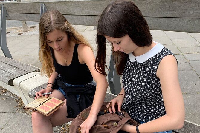 Treasure Hunt through Hamburg's Hafencity - What’s included, what’s not, and what to bring