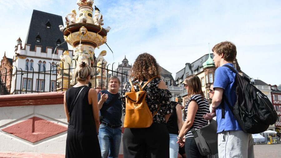 Trier: Guided Old Town Highlights and History Walking Tour - Trier’s medieval and modern mix: cathedral and the Main Market