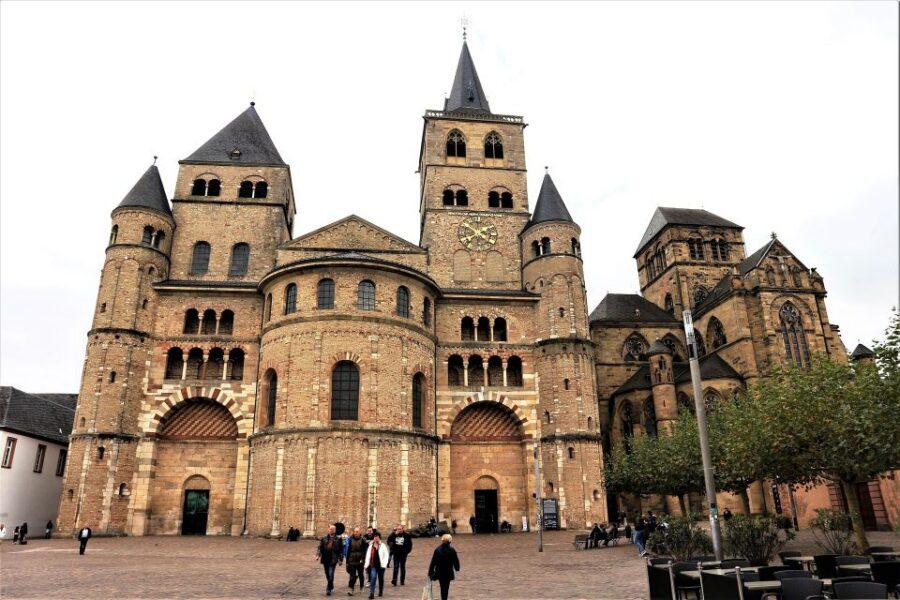 Trier: Private Walking Tour with a Local Guide - St. Gangolf Kirche: a church with early roots in the city
