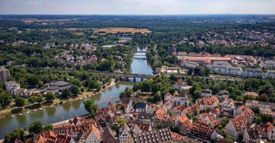 Ulm: Express Walk with a Local in 60 minutes - Key highlights to look for