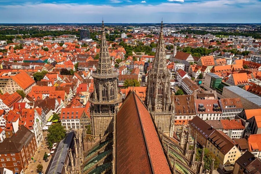 Ulm: Express Walk with a Local in 60 minutes - A quick start that saves you hours in Ulm