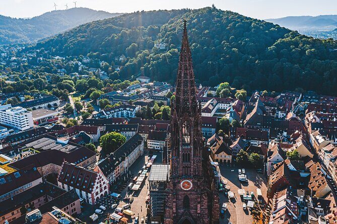 Veni vidi vino - the Freiburg wine hike - Five Kaiserstuhl wines, guided tasting, and the glass you keep