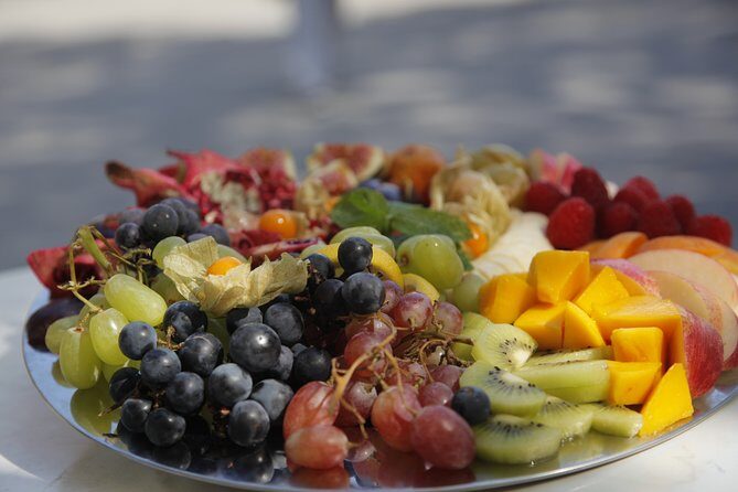 Viktualienmarkt tasting tour - What the Guide Adds: History, Curiosities, and Market Know-How
