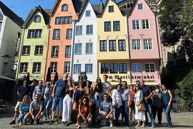 Walking tour of Cologne: The essential and unmissable - Stop 4: Fischmarkt and St. Martin el Grande in one quick scene