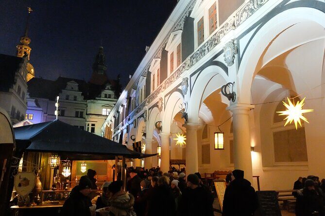 Walking Tour of Historic Dresden with a Christmas Touch. Small group tour. - Group Size, Timing, and Weather Reality