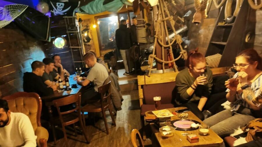 Weimar: "Illuminati", unique Escape Room, Goethe's secret - Drinks in a Themed Pub Setting: Fun Perk, Not a Game Changer