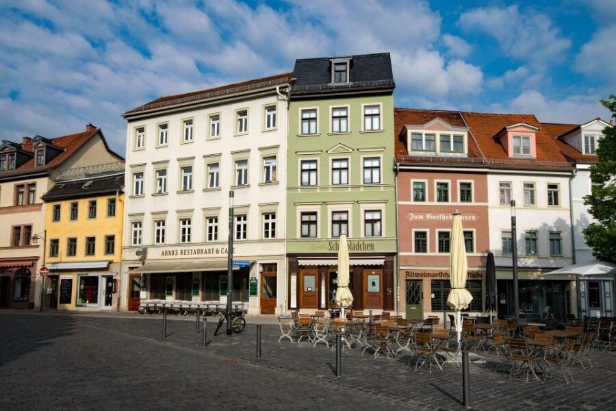 Weimar Private Guided Walking Tour - Goethe and Schiller memorials in front of the National Theater