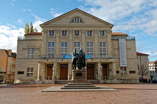 Weimar Private Walking Tour With A Professional Guide - Market Square and Theaterplatz: where classicism becomes a street map