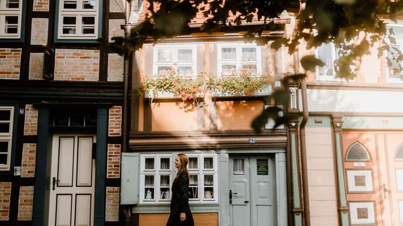 Wernigerode: Daily city tour "1000 steps around the town hall" - Price and value: why $9 can be a smart deal