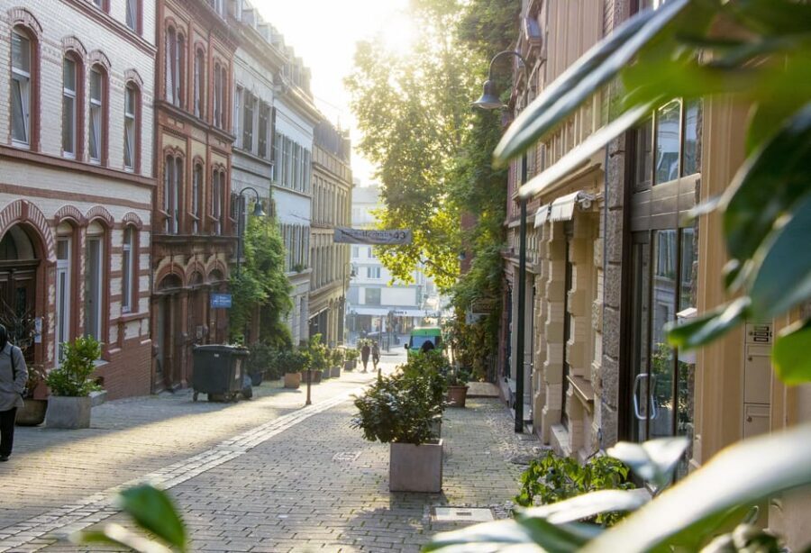Wiesbaden: Culinary city tour through the Bergkirchenviertel - Price and value: is $44 fair for two hours?