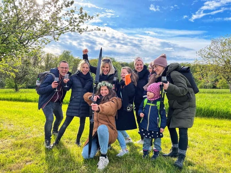 Wine hike JGA Gin Tour with games and snacks Stuttgart - Weather, Pace, and Who This Tour Suits Best