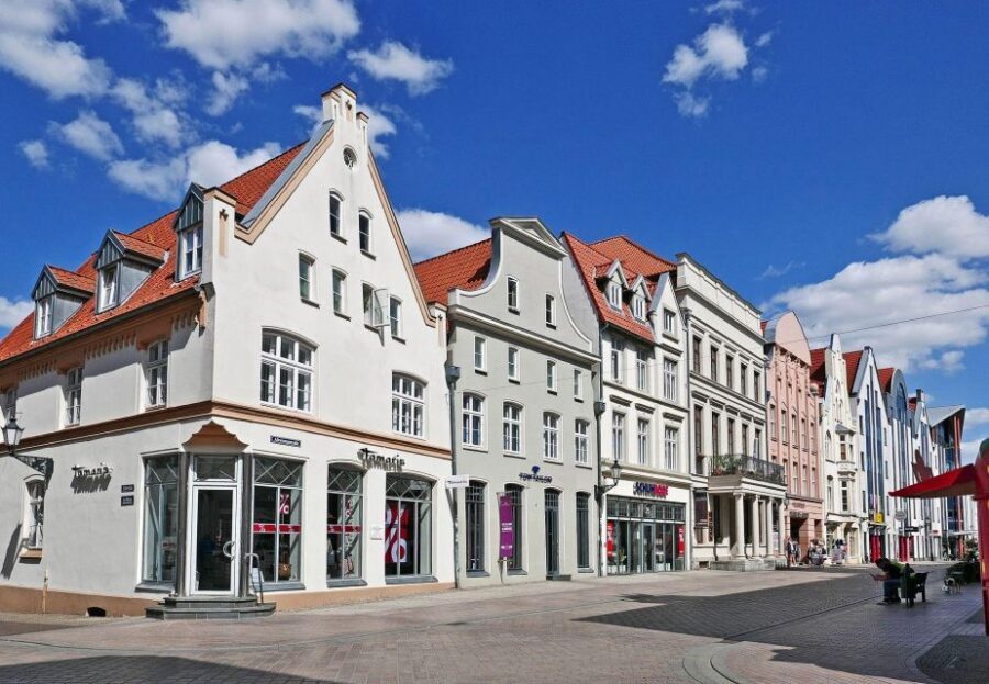 Wismar Private Guided Walking Tour - Starting at St.-Georgen-Kirche: a meeting point with meaning