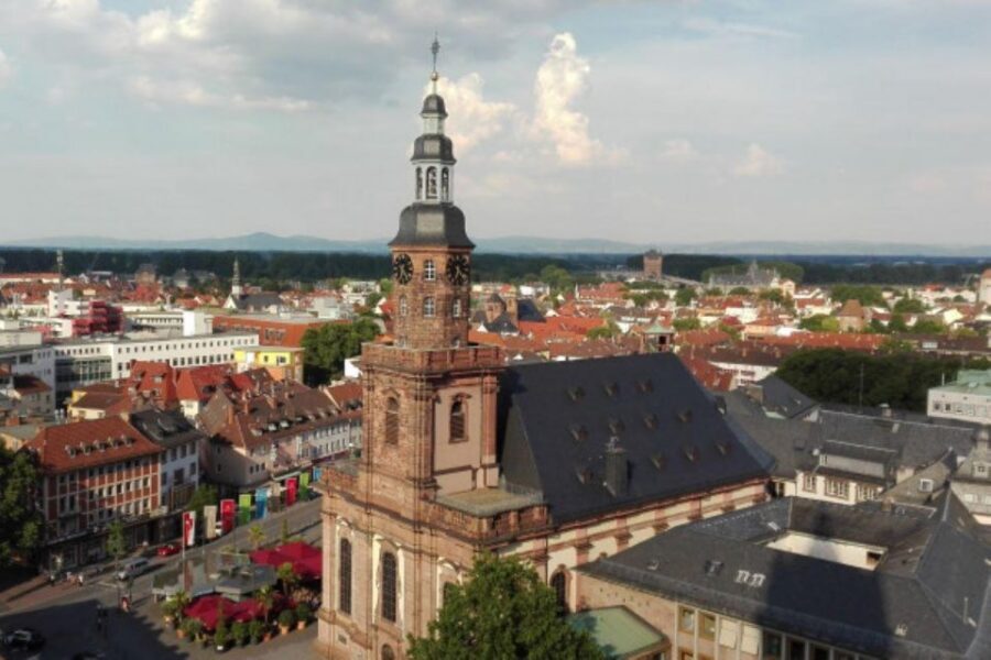Worms: Historic Walking Tour With Heike - Starting at the Dom entrance, then shifting to the city’s spiritual center