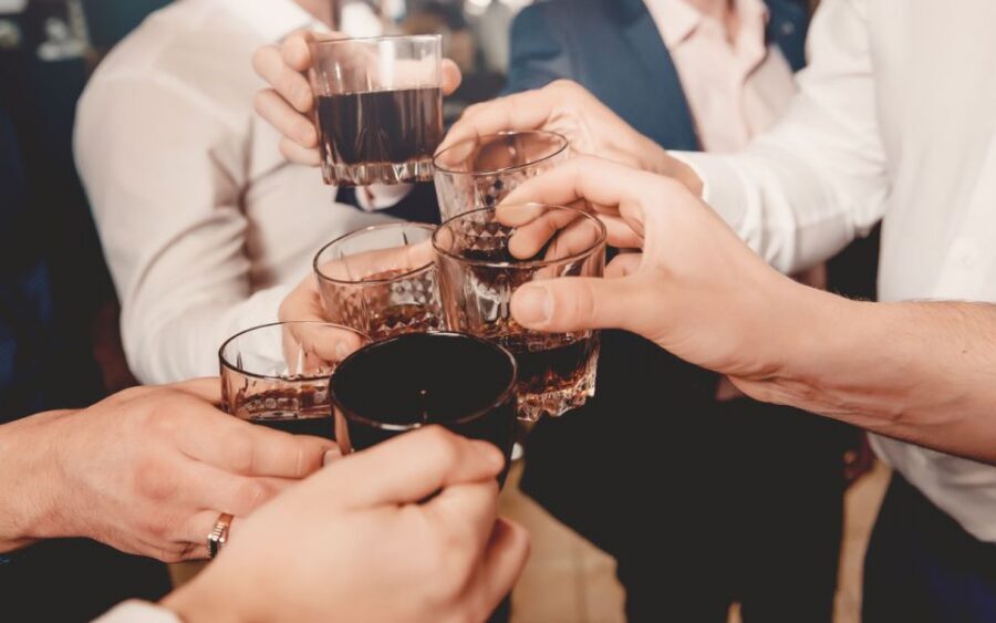 Würzburg: Bar & Club Tour with free Shots & VIP entry - Why This Würzburg Night Crawl Feels Easier Than DIY